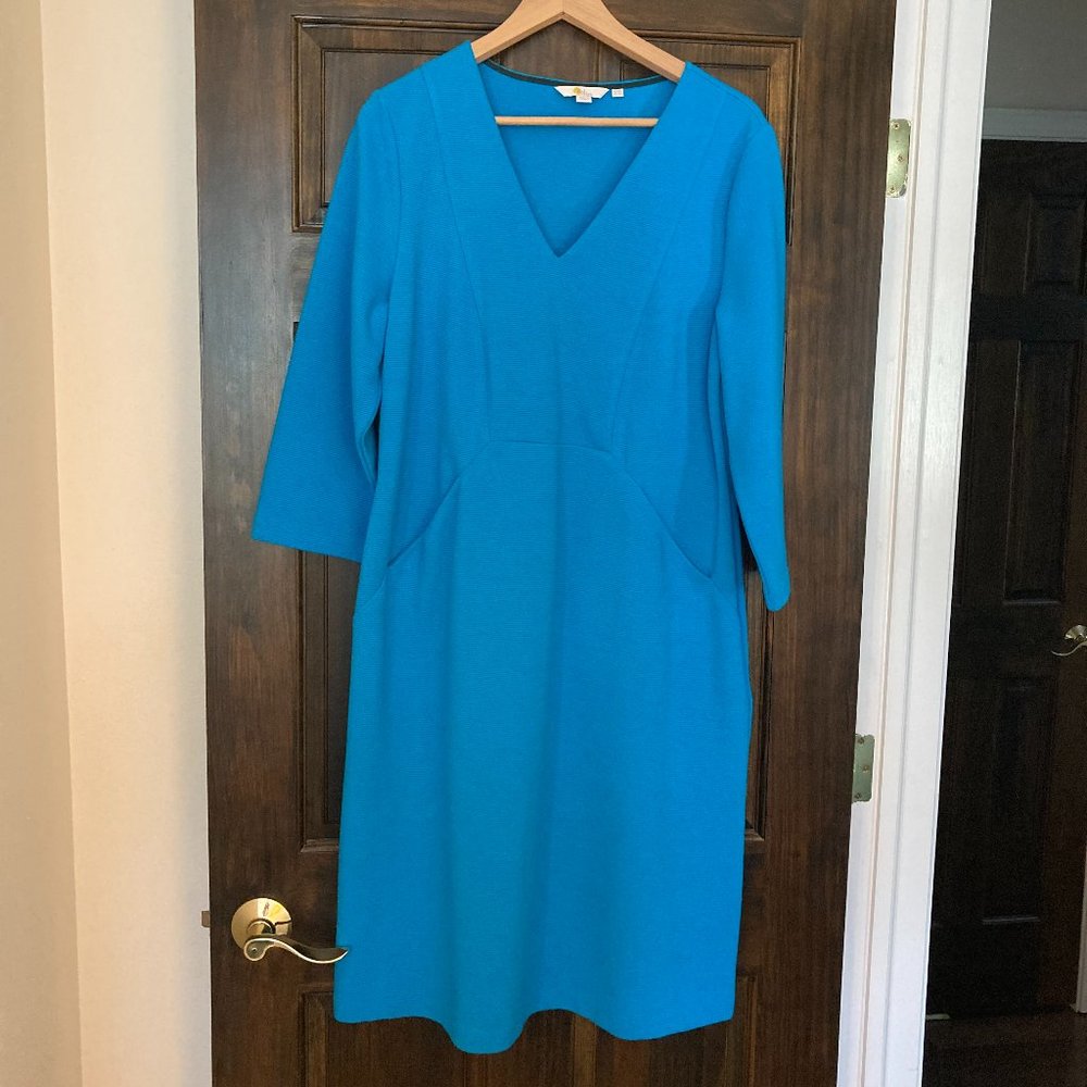 Turquoise 3/4 sleeve Boden dress with pockets
